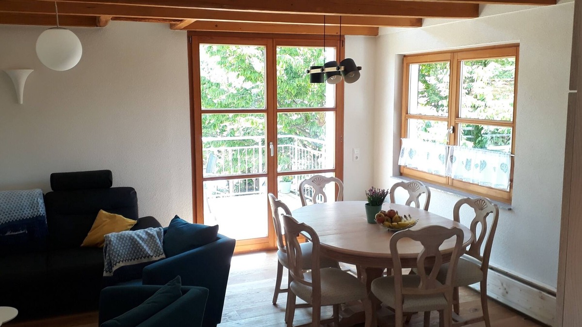 Jux Apartment | Ferienwohnung/app. für 6 Gäste mit 65m² in Spiegelberg