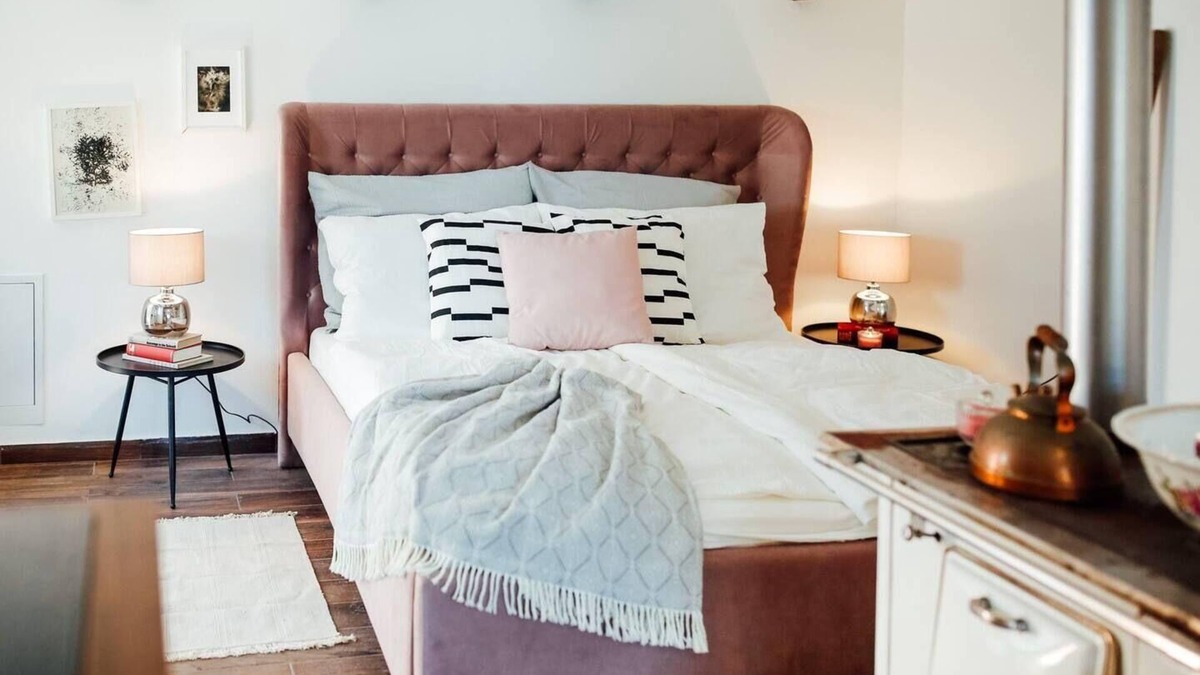 Bad Aussee Apartment | Ferienwohnung Atelier - Salzherrenhof Bad Aussee - Neueröffnung - Netflix - W-Lan