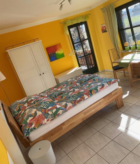 Meckenheim Apartment | Ferienwohnung auf dem Kutzenberg