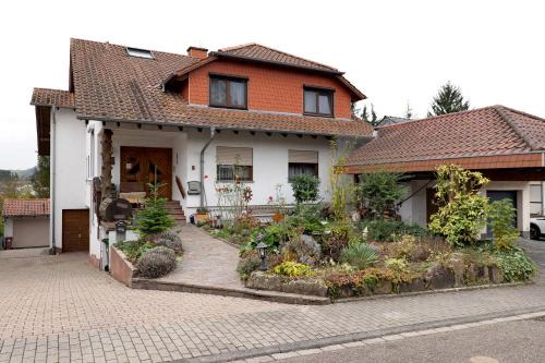 Eschelbach Apartment | Ferienwohnung Bender