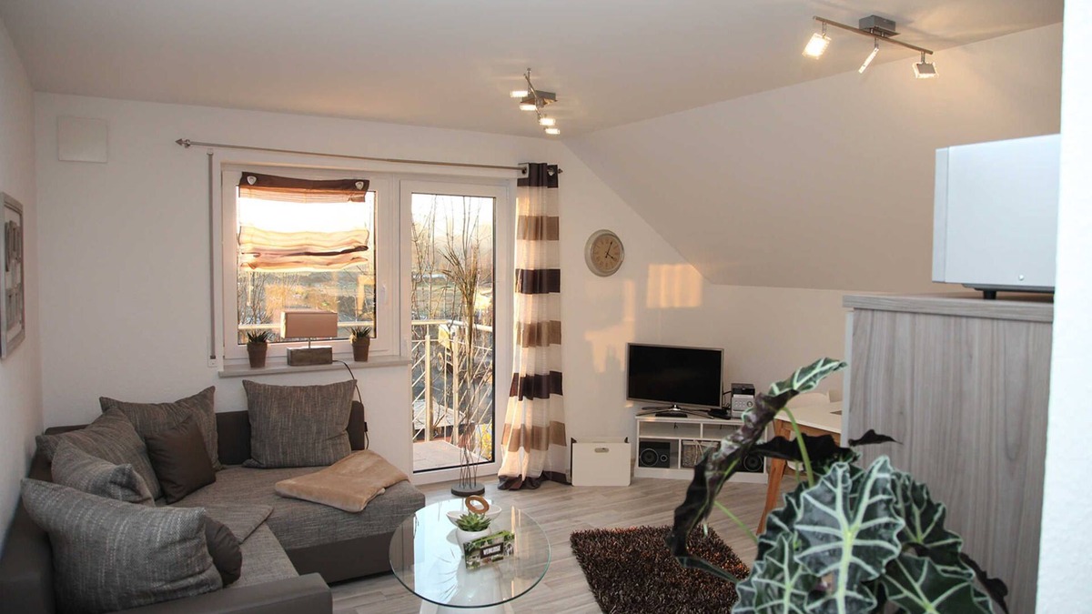 Eberstadt Apartment | Ferienwohnung Blanc de Noir - Weinlodge am Geissberg