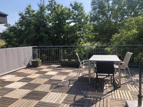 Ober-Ramstadt Apartment | Ferienwohnung Blick ins Grüne