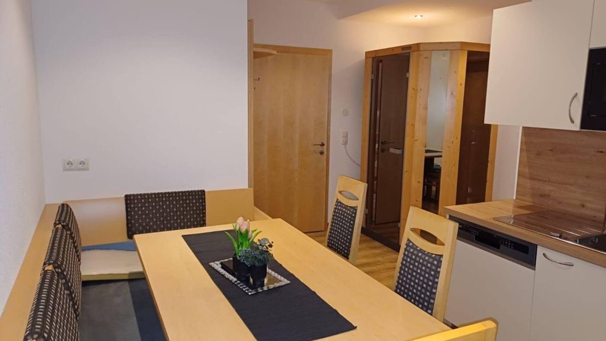 Arzl im Piztal Apartment | Ferienwohnung Christine Gundolf Nr. 3 - Ferienwohnung Christine Gundolf