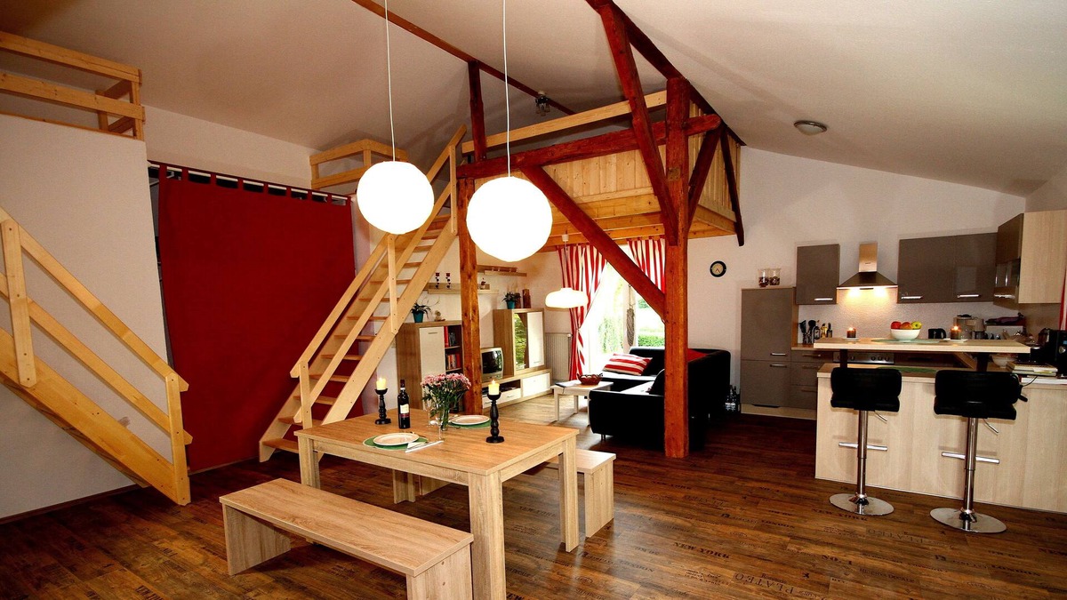 Burg Apartment | Ferienwohnung/app. für 6 Gäste mit 80m² in Burg