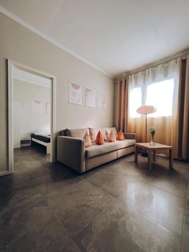 Freiberg am Neckar Apartment | Ferienwohnung, Monteur-Appartment R22