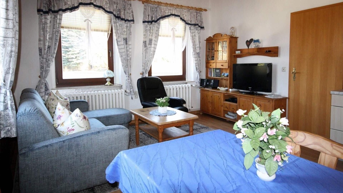 Sehmatal-Neudorf Apartment | Ferienwohnung/app. für 3 Gäste mit 50m² in Sehmatal-neudorf