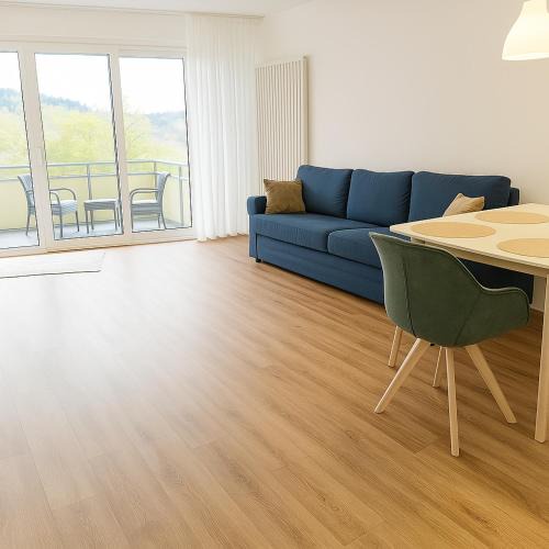 Uhldingen-Muehlhofen Apartment | Ferienwohnung SeeZeit Bodensee mit Pool und Sauna