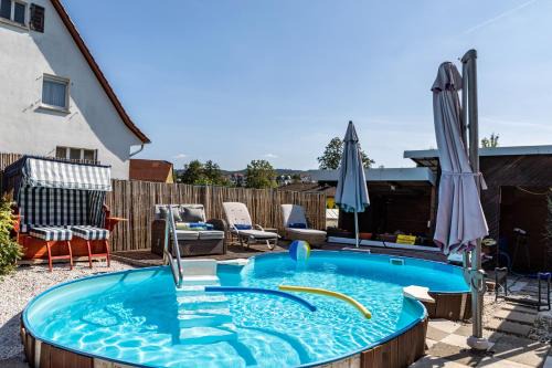 Homberg Apartment | Ferienwohnung Efzeglück