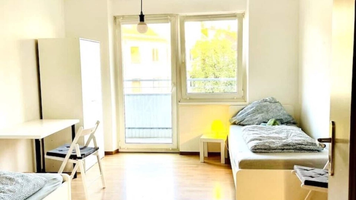 Mitte Apartment | Ferienwohnung für 4P mit Balkon