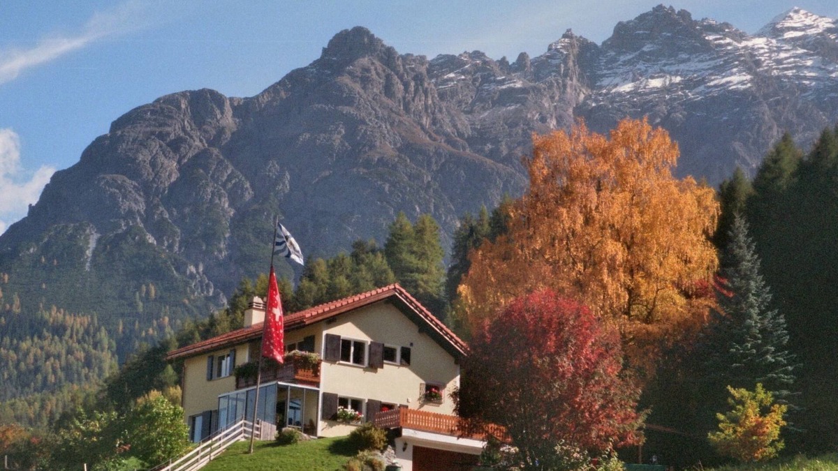Tarasp Apartment | Ferienwohnung Forsthaus Falkenstein by Interhome