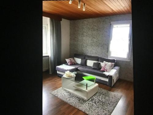 Merzalben Apartment | Ferienwohnung Frank