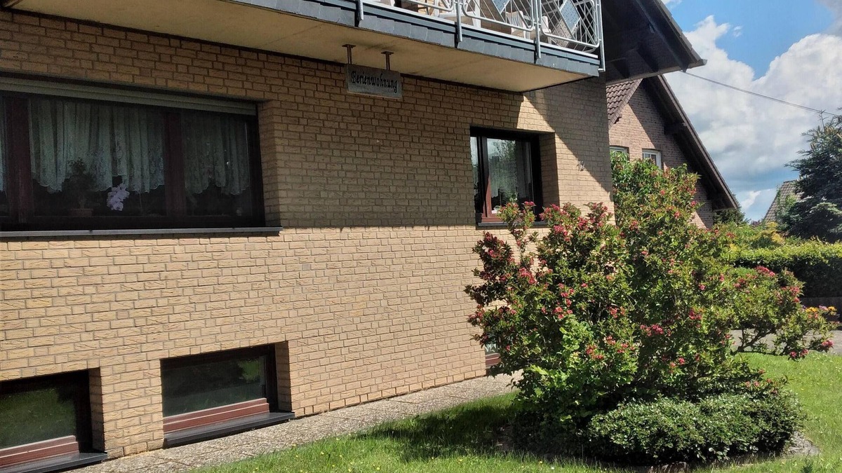 Waldorf Apartment | Ferienwohnung- Freuen