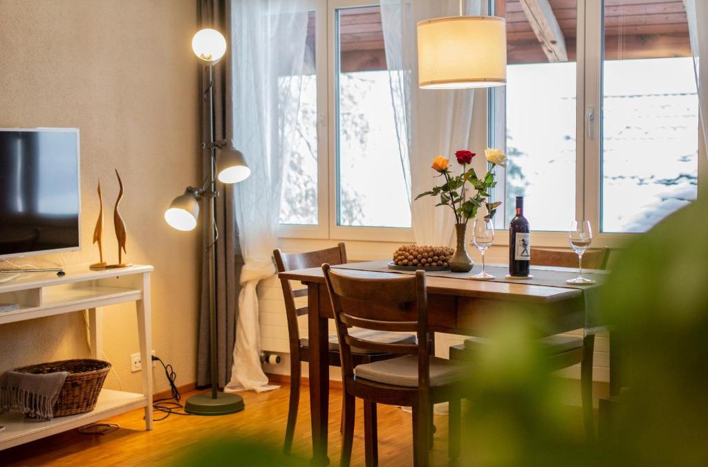 Huttwilen Apartment | Ferienwohnung Frostenegg