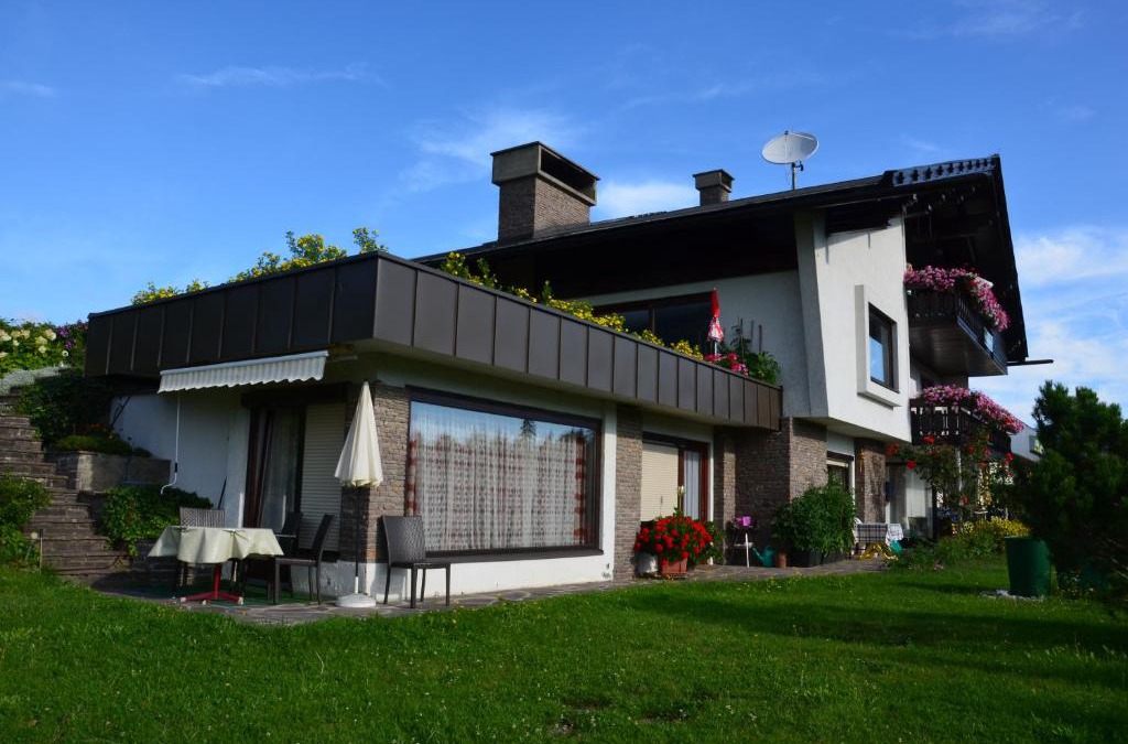 Zlan Apartment | Ferienwohnung Gästehaus Inge