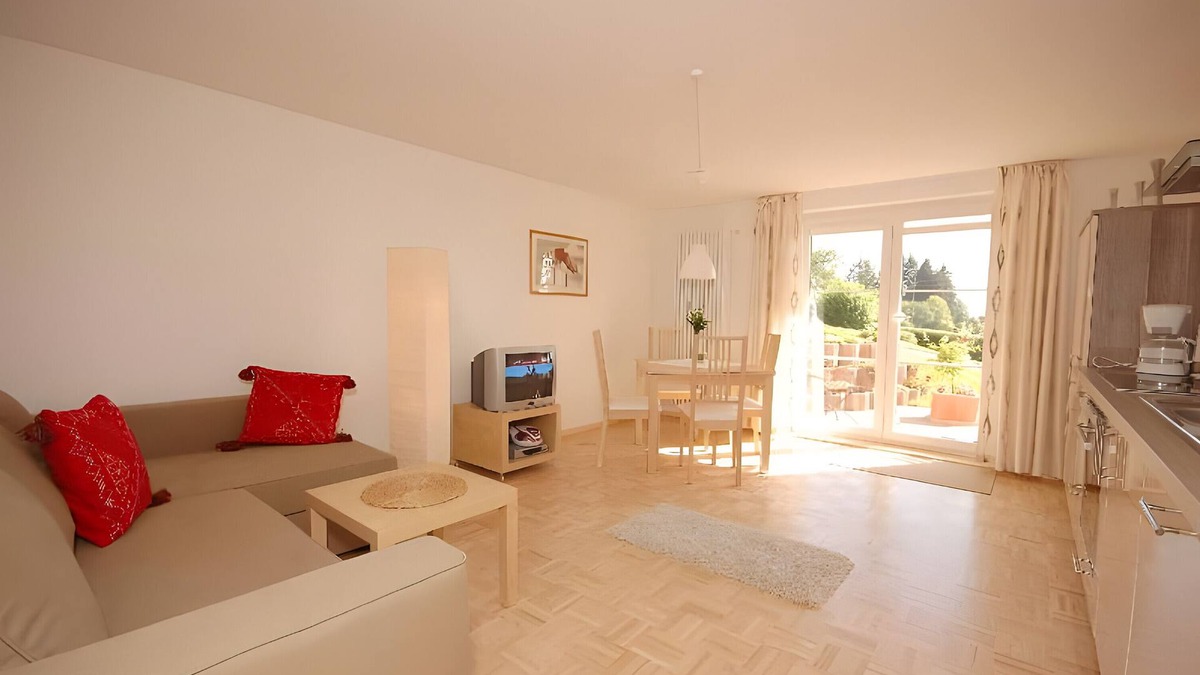 St. Peter im Schwarzwald Apartment | Ferienwohnung Gartenblick, 42qm, 1 Schlafzimmer, max. 2 Personen