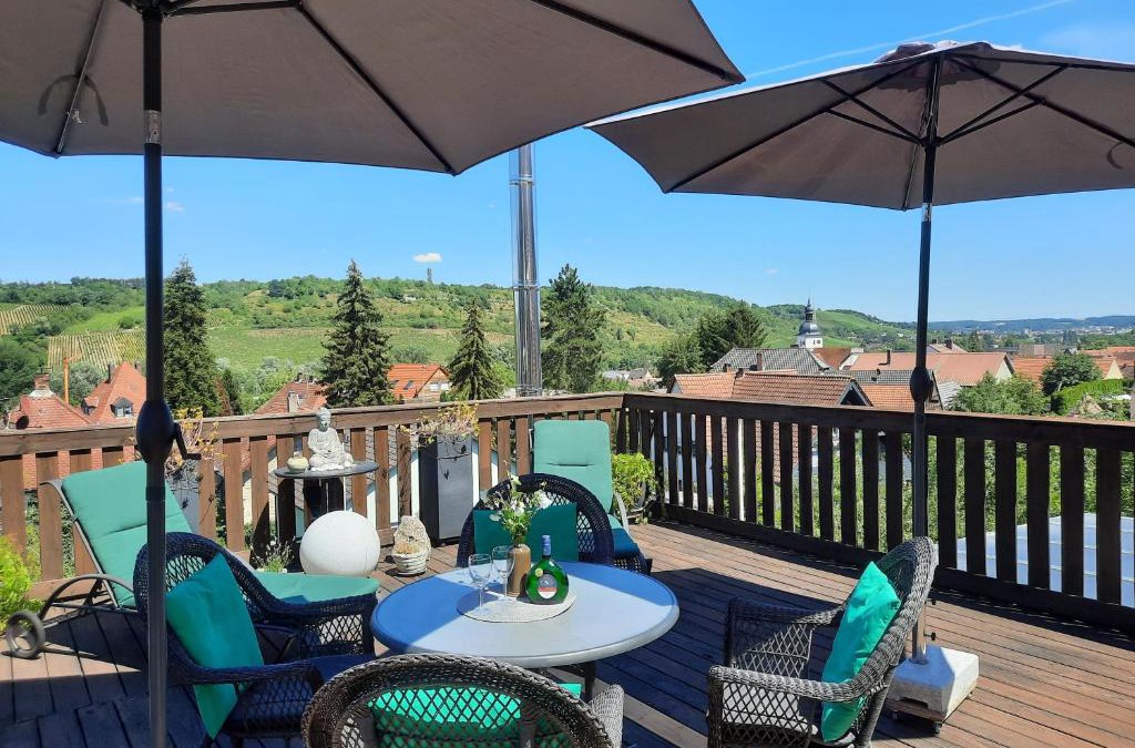 Ochsenfurt Apartment | Ferienwohnung Geiernest