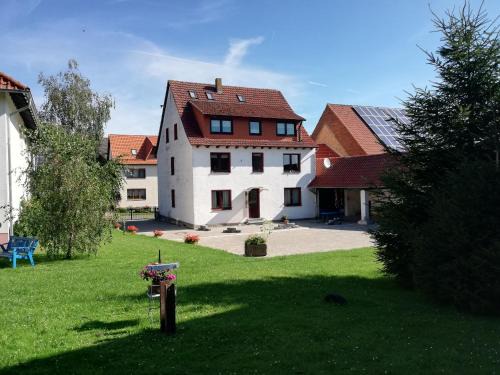 Hofgeismar Apartment | Ferienwohnung Gut-Wattberg