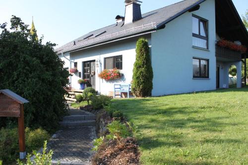 Rattlar Apartment | Ferienwohnung Haus Friederike ab 6 Übernachtungen, inclusive Meine Card Plus
