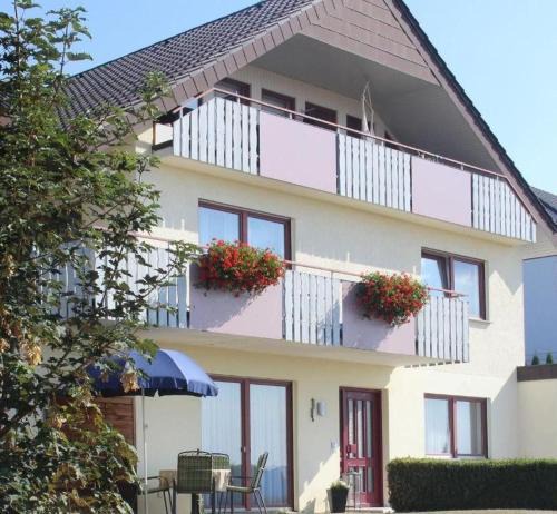 Tengen Apartment | Ferienwohnung-Haus-Wannenberg
