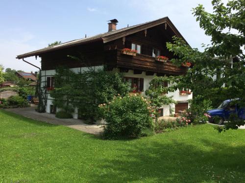 Abwinkl Apartment | Ferienwohnung Heilingbrunner