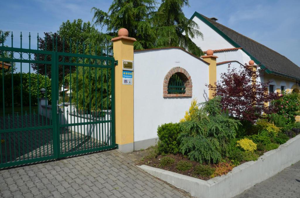 Pottenhofen Apartment | Ferienwohnung Herrmann Pottenhofen