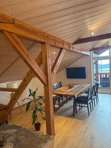 Reut Apartment | Ferienwohnung Heuboden