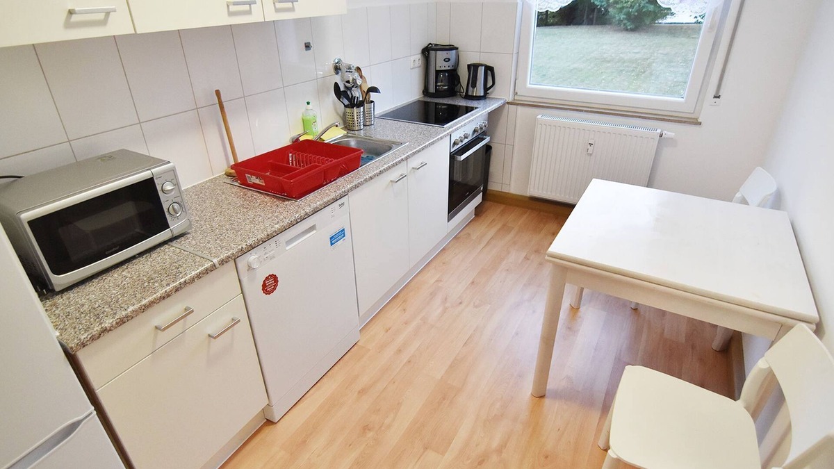 Hemer Apartment | Ferienwohnung Hm05, 2 Schlafräume, Balkon, Max. 5 Personen