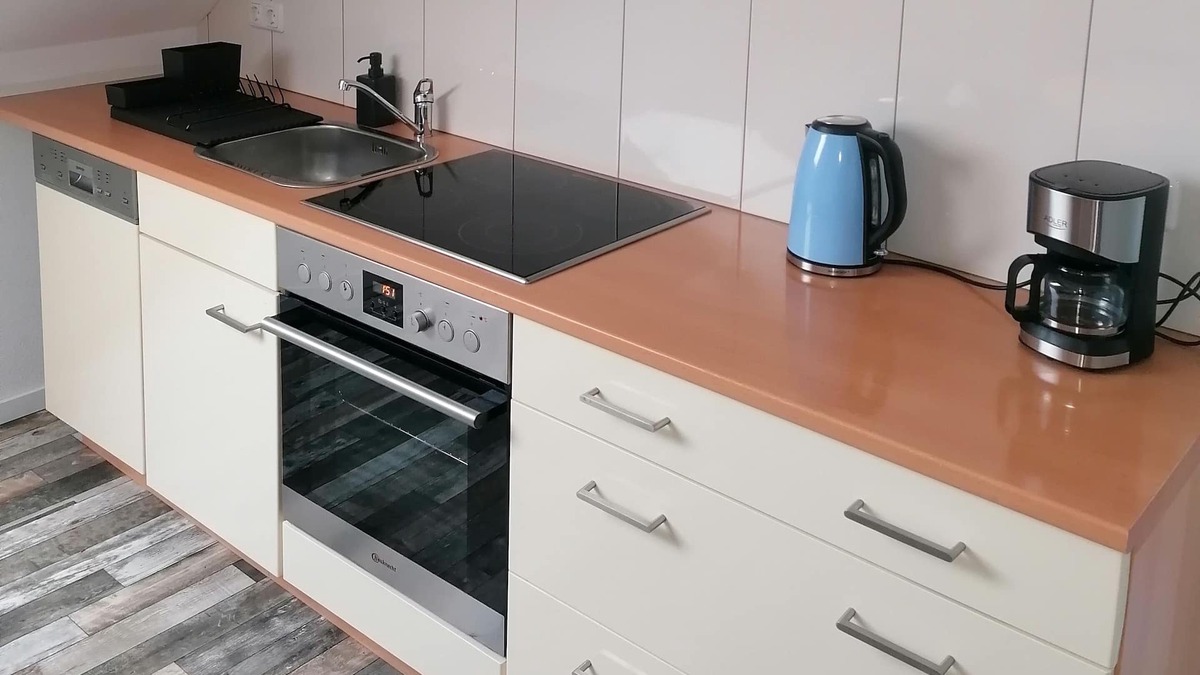 Blumenberg Apartment | Ferienwohnung Intel-nähe