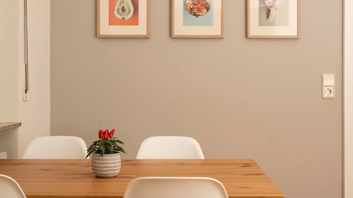 Frickingen Apartment | Ferienwohnung im Amselring, 73qm, Terrasse, 1 Schlafzimmer, Max. 2 Personen