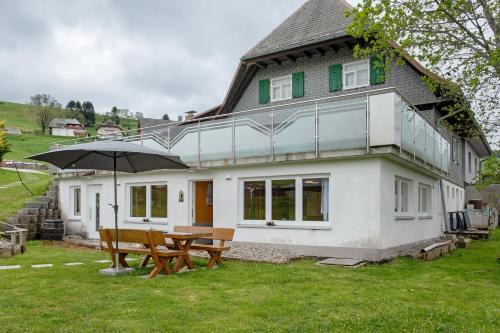 Hofsgrund Apartment | Ferienwohnung im Grünen