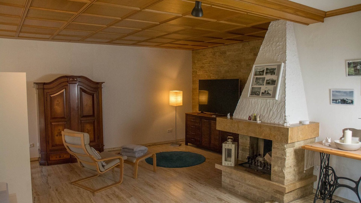 Breuna Apartment | Ferienwohnung im Landhotel Sonneneck