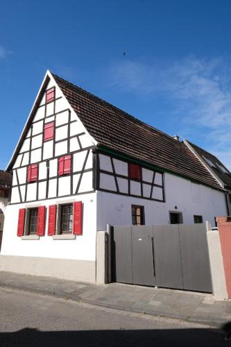 Altrip Apartment | Ferienwohnung in charmantem Fachwerkhaus