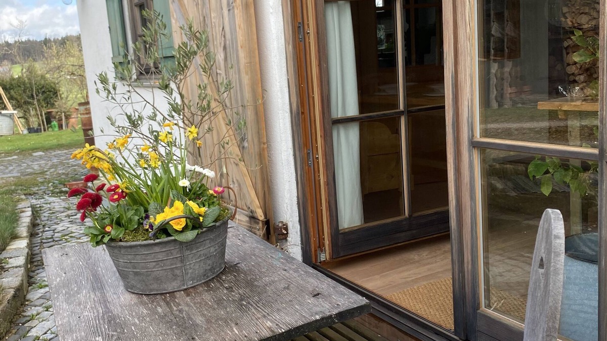 Dietramszell Apartment | Ferienwohnung in Einem Alten Bauernhaus
