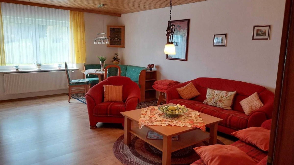 Bobrach Apartment | Ferienwohnung IN Ruhiger Lage