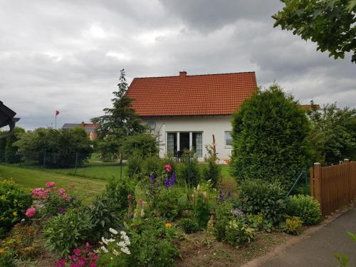 Michelau Apartment | Ferienwohnung Ina