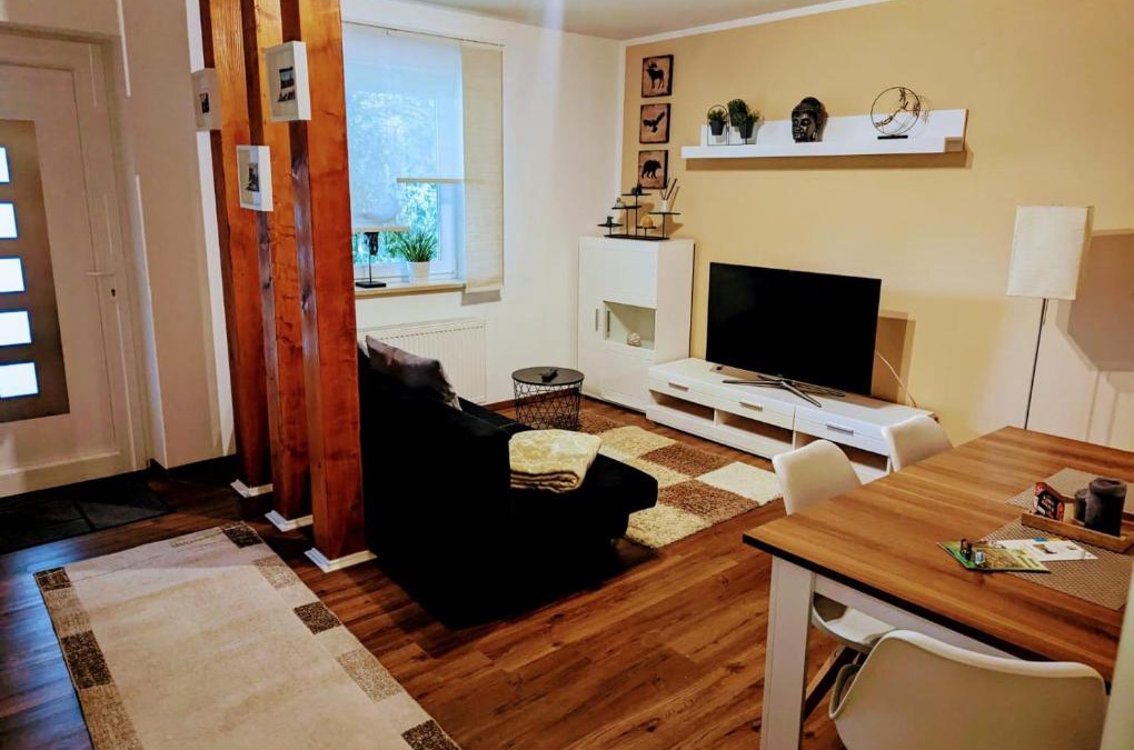 Nittenau Apartment | Ferienwohnung Jobst - Ruhig mit Blick ins Grüne