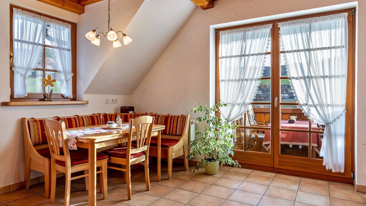 Schuttertal Apartment | Ferienwohnung "Kapellenblick" 80qm, 2 bedrooms, max. 5 persons