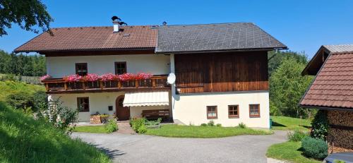 Bad Durrnberg Apartment | Ferienwohnung Löffelberger