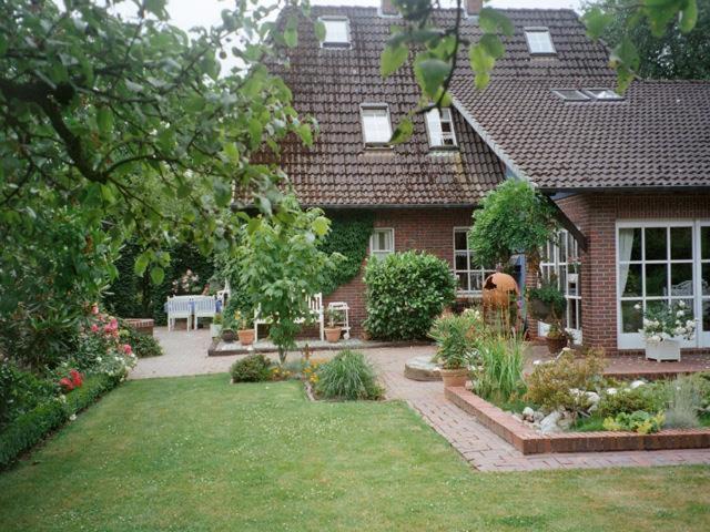 Bad Zwischenahn Apartment | Ferienwohnung Landhaus im Grünen