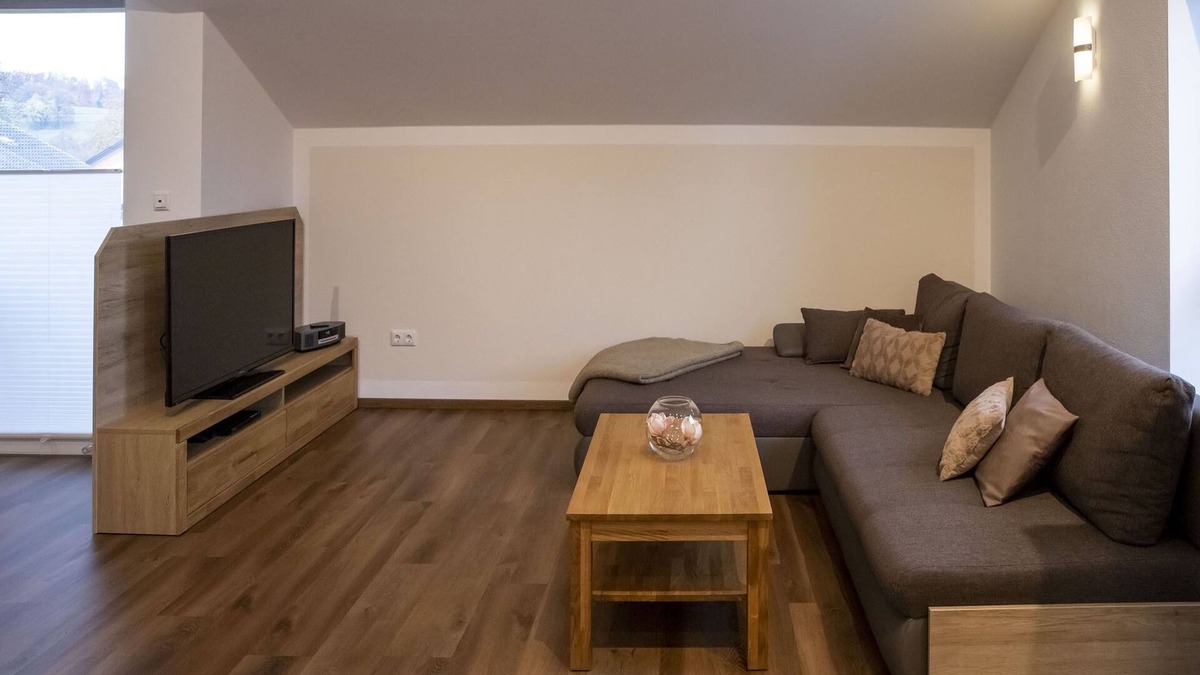 Waging am See Apartment | Ferienwohnung "Magnolie" bis 4 Personen, Balkon, 104 m²