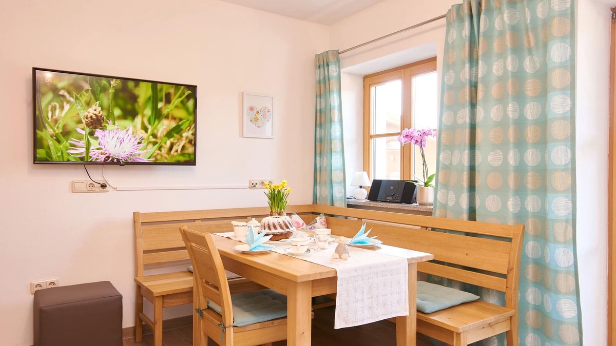 Hoslwang Apartment | Ferienwohnung "Meine Kleine Auszeit", 50 qm, Dachgeschoss, 1separates Schlafzimmer