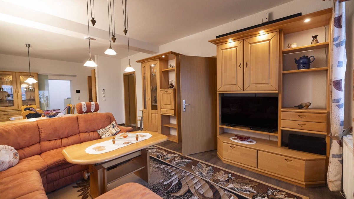 Sonneberg Apartment | Ferienwohnung mit 75 qm Wohnfläche im Erdgeschoss