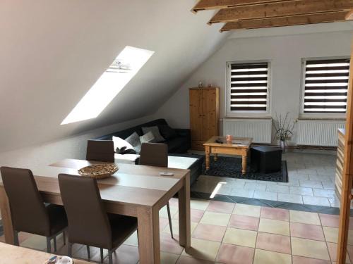 Bargensdorf Apartment | Ferienwohnung mit Blick auf die Burg Stargard