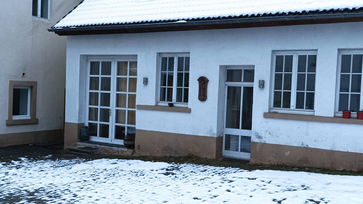 Obere Kyll Apartment | Ferienwohnung mit Blick ins Grüne und Extravaganter Einrichtung