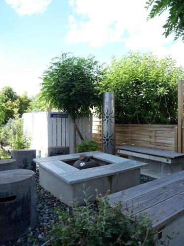 Wildpoldsried Apartment | Ferienwohnung mit Entspannungserlebnis im Garten mit Terrasse