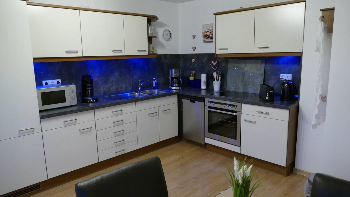 Bernshausen Apartment | Ferienwohnung mit Gartennutzung