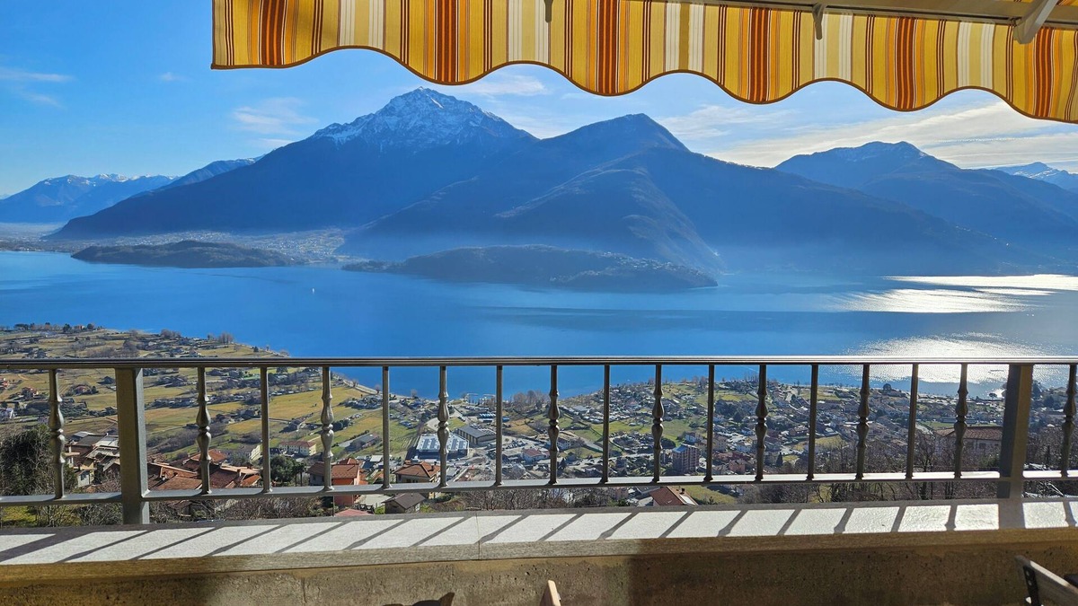 Stazzona Apartment | Ferienwohnung mit Terrasse mit Seeblick, Bbq, Garten, Wlan, TV Sat. Parkplatz