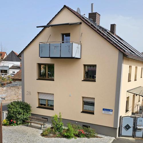 Hammelburg Apartment | Ferienwohnung Monika
