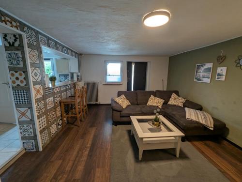 Ahnatal-Weimar Apartment | Ferienwohnung/Monteurwohnung am Badesee bei Kassel