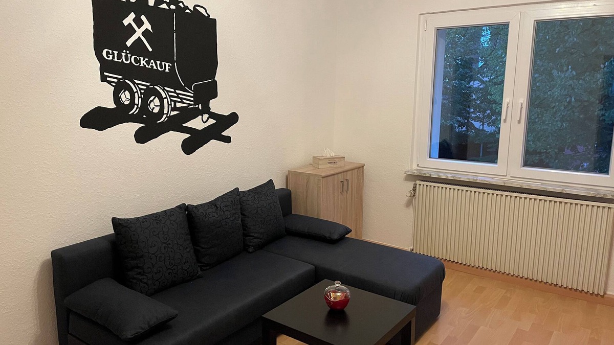 Altenessen-Sud Apartment | Ferienwohnung Nähe Zeche Zollverein. Nichtraucher Wohnung